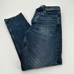 The Stronghold Selvedge Men Relaxed Tapered Fit Blue Wash Denim Jeans W30L30